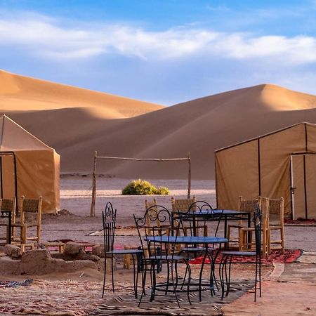 Bivouac Dune Iriki Foum Zguid Eksteriør bilde
